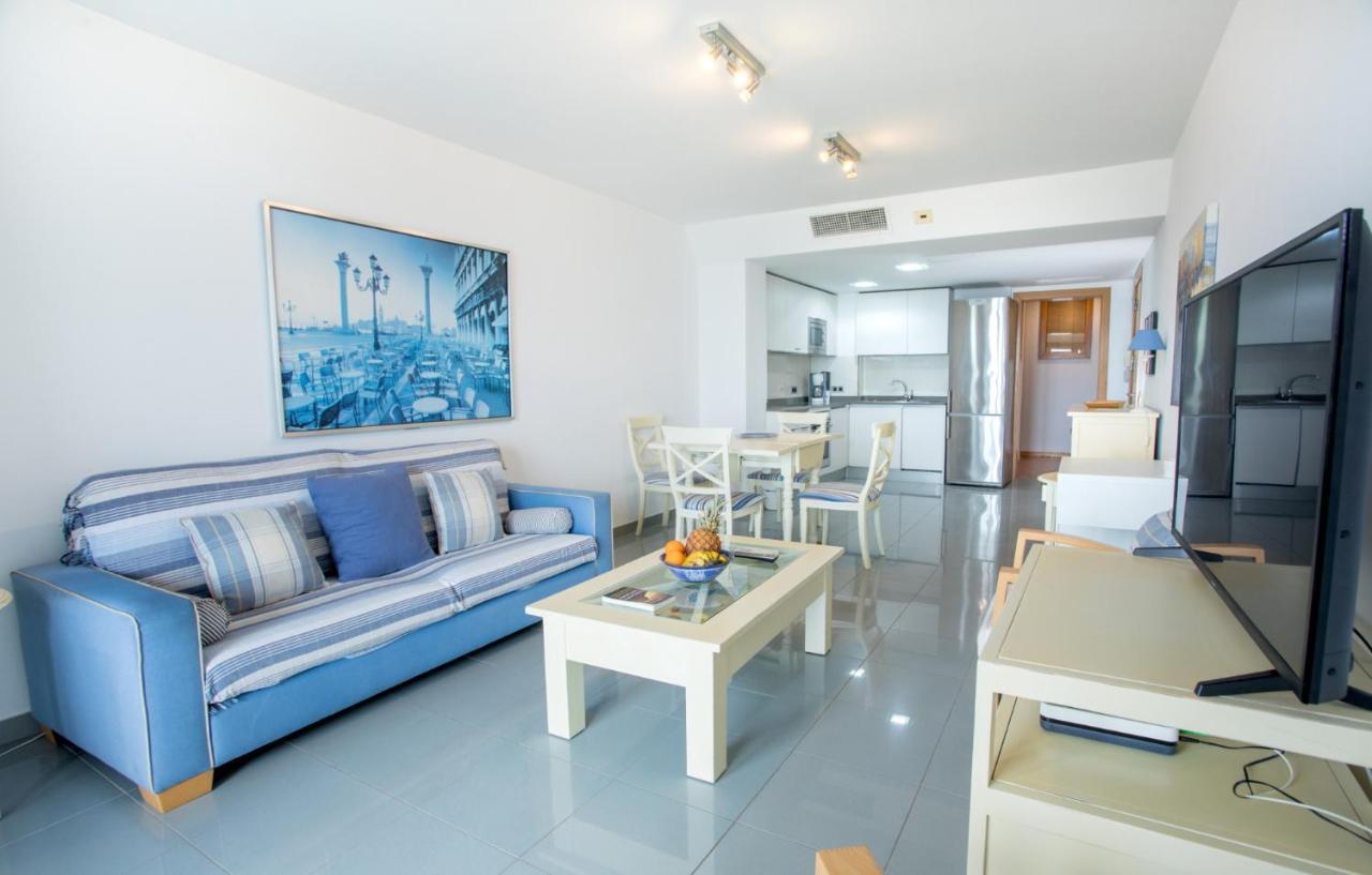Great Balcony Over Blue Sea By Canariasgetaway Las Palmas de Gran Canaria Bagian luar foto